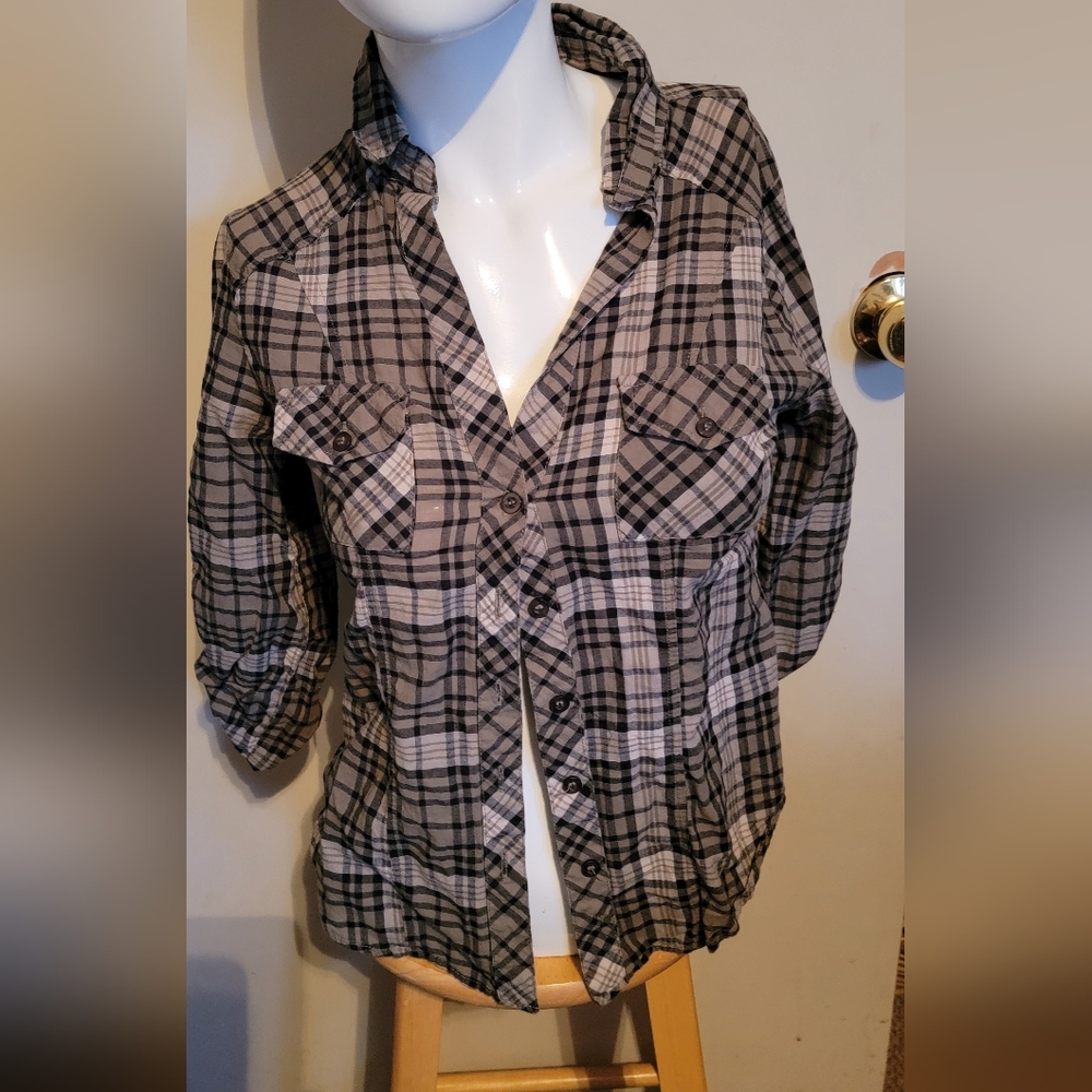 UK2LA Beige and Black Plaid Shirt